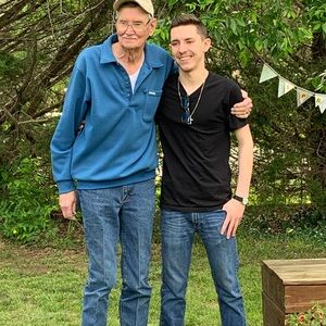 Meet your Posher, Trace